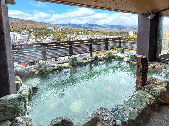 草津山丘景观酒店