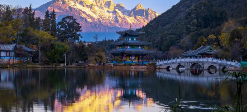 弗丽嘉·Café雪山观景美宿(古城大水车店)图片