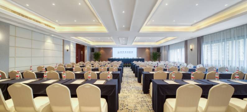 君晏·悦丽酒店(杭州余杭店)图片