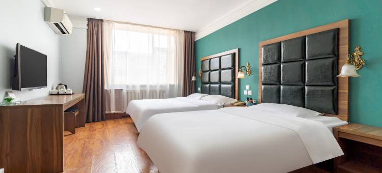 24K假日宾馆(长春吉林大路东盛大街地铁站店)图片