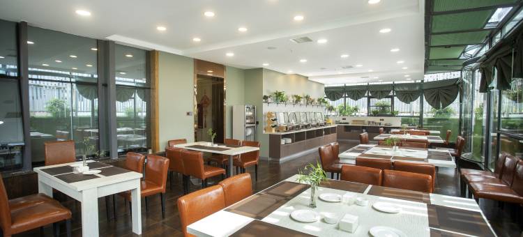 广元博源利都酒店(万达广场政务中心店)图片