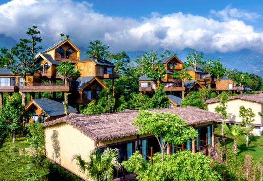 Yuxi Xinping Jia Sa Ai Lao Secret Realm Happy Valley HotelHotel Overview