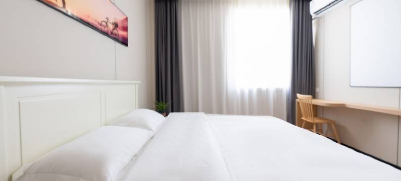 徐州南湖假日酒店(云龙湖景区矿大南湖店)图片