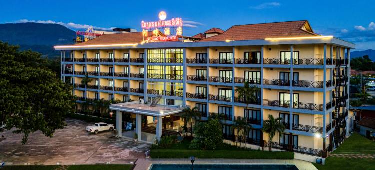 丽莎河畔观景酒店【阳台静赏热气球，泳池无限畅游】(Lisha Riverside Hotel)图片