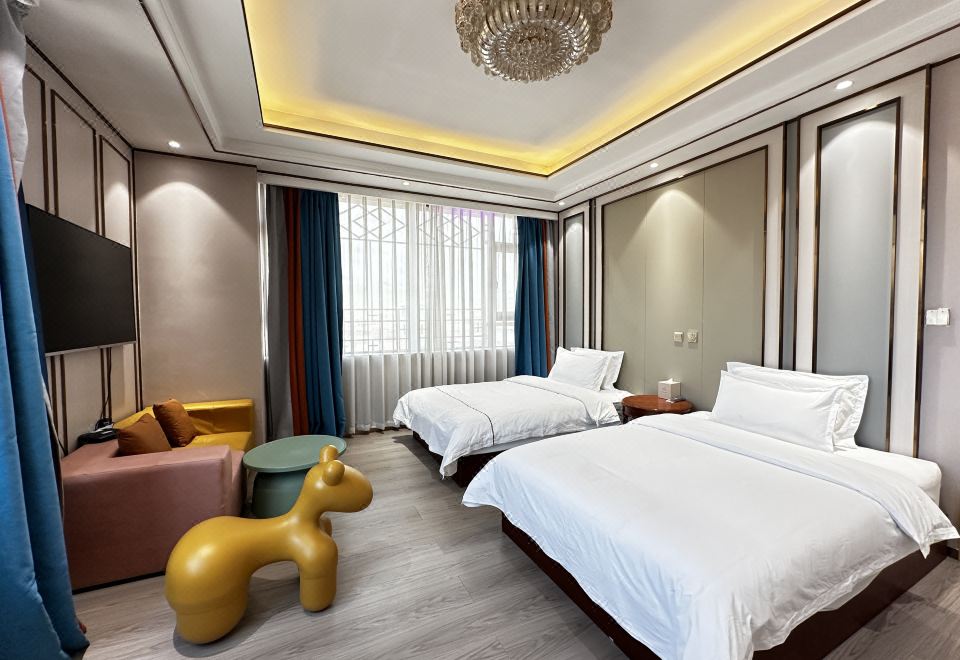 Gongga Hotel Hotel Overview