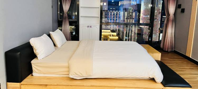 柚居·槿夏Loft公寓(龙眼南路美食街万象城店)图片