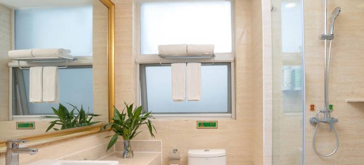 维也纳国际酒店(天门万达广场东湖店)图片