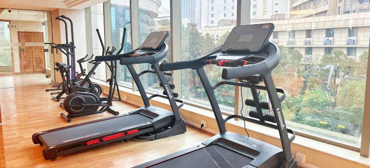 嘉莱特和平国际酒店(八一广场南昌火车站店)图片