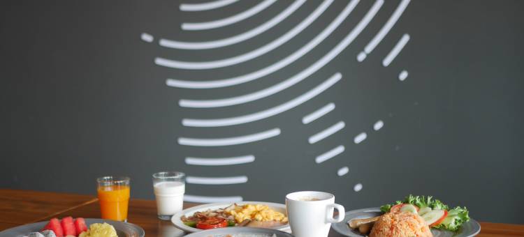 蓝猴中心酒店邦涛(Blu Monkey Hub and Hotel Laguna, Bangtao Phuket)图片