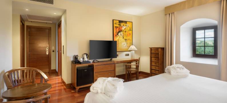 博尔塔纳巴塞罗水疗修道院酒店(Hotel & SPA Monasterio de Boltana Monumento)图片