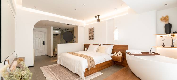 辽阳·时里雅舍｜Leisure白塔云居影宿(京都商业步行街店)图片