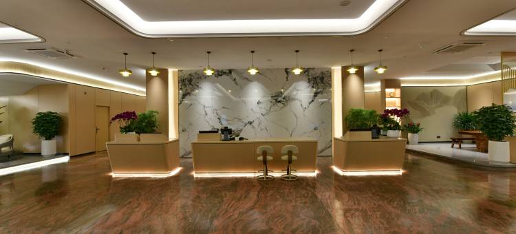 北海泊林大酒店(北海老街北部湾广场店)图片