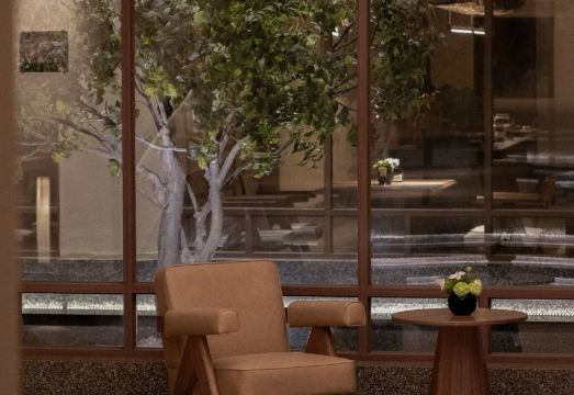 上海徐家汇体育场亚朵酒店外景图