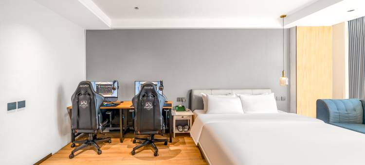 美娱·星峰电竞酒店(淄博临淄上地广场店)图片