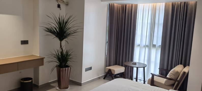 花屿里民宿(万星城市广场店)图片