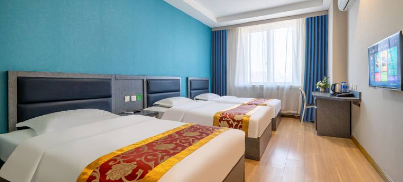 金海悦酒店(大连保税区轻轨车站店)图片