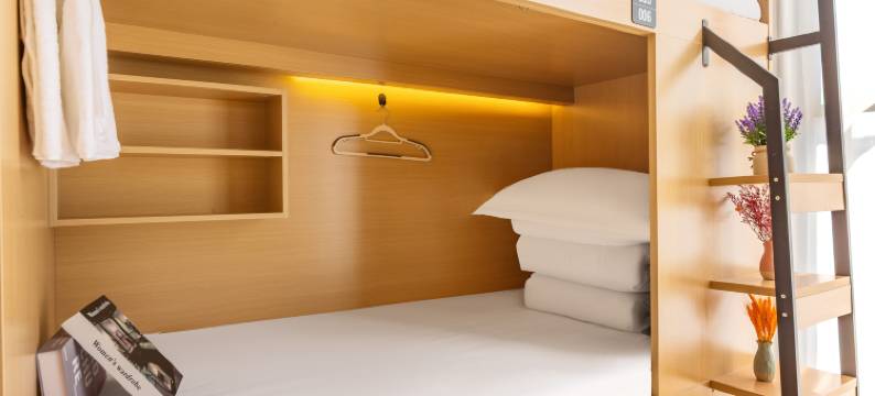 旅小二青年酒店(杭州金地广场金家渡地铁站店)图片