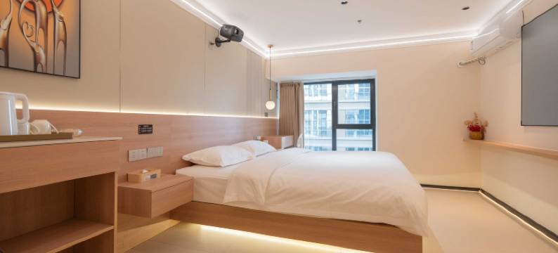 漫廷·雅居酒店(航天城店)图片