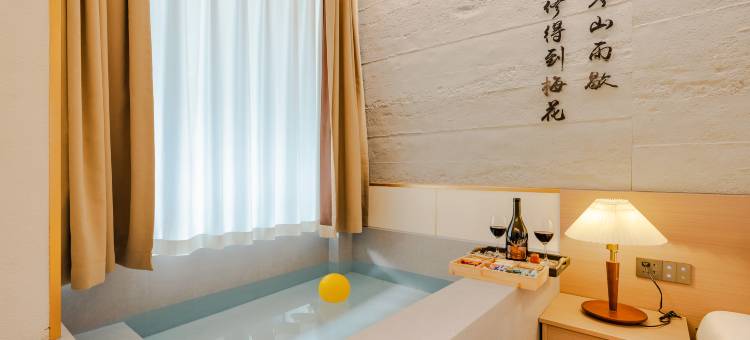 花筑·陌野月色温泉民宿(忻州古城店)图片