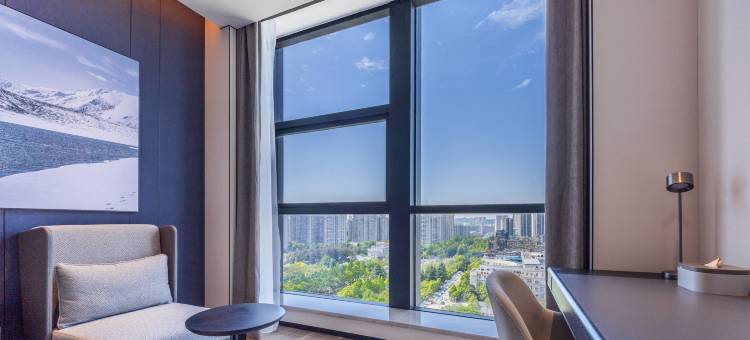 贵阳观山湖万象汇亚朵酒店图片