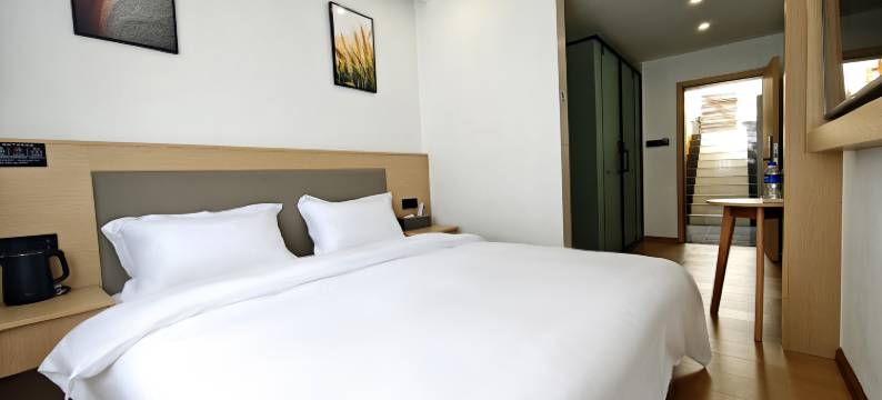 德钦云栖酒店图片