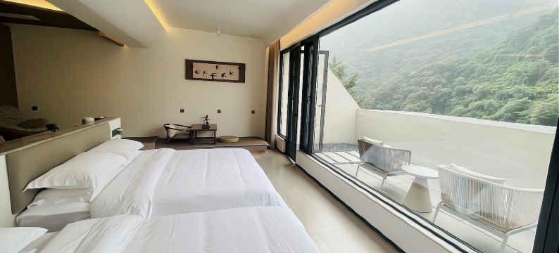 瀑见度假酒店(南太行八里沟天河瀑布店)图片