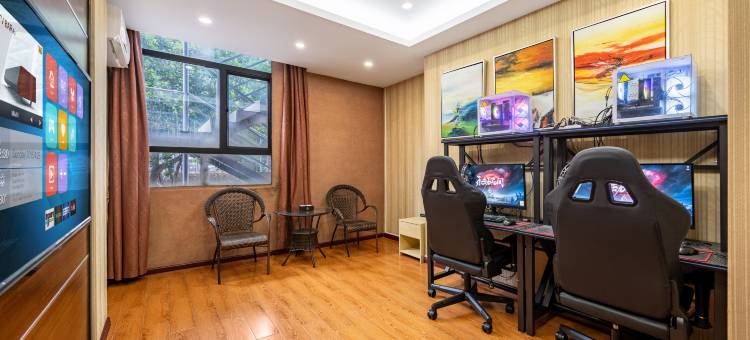 银狐电竞酒店(惠州学院天虹商场店)图片