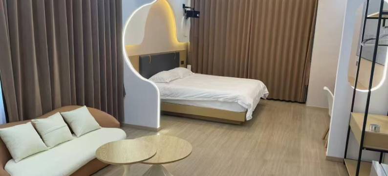 心馨民宿(亿丰时代广场店)图片