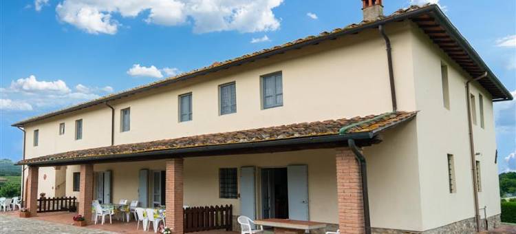Farmhouse in Bucine with pool图片