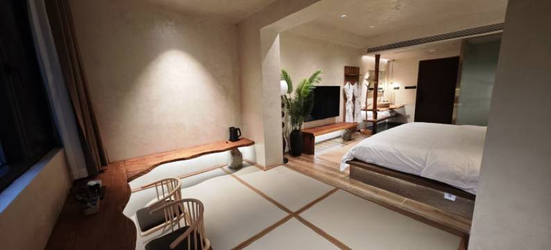 黛墨美宿艺术酒店图片