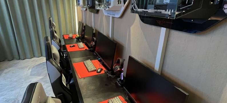 诚悦电竞酒店图片