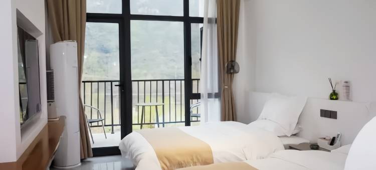 观山小筑民宿(八里沟景区店)图片