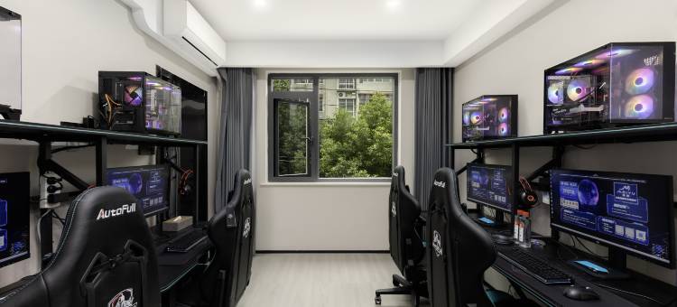 美娱·星峰电竞酒店(岳阳火车站步行街店)图片