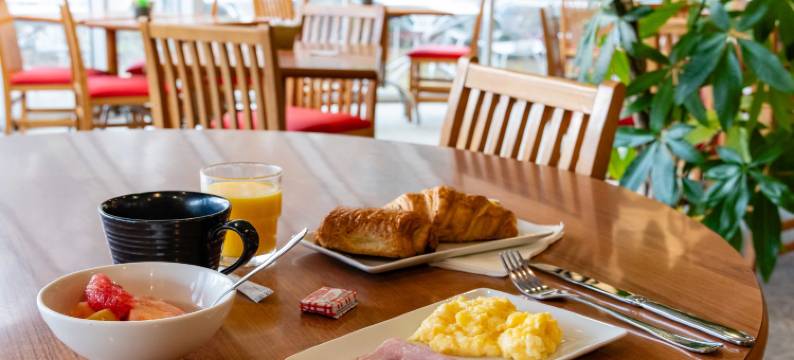 格勒诺布尔大学2号B&B住宿加早餐酒店(B&B HOTEL Grenoble Université 2)图片