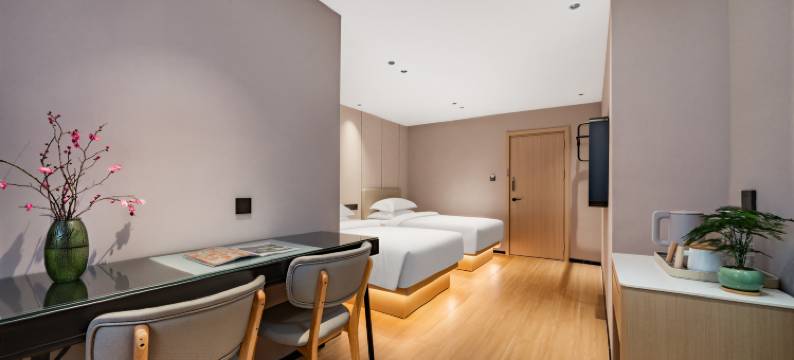 凯琳Kai Lin设计师轻奢酒店(义乌博览中心工商职业技术学院店)图片