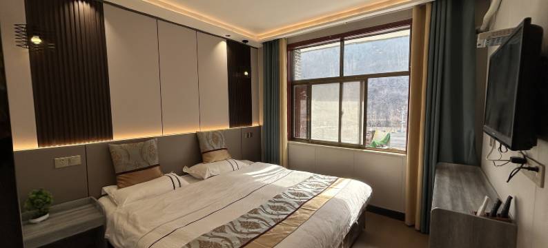 万仙山第三家民宿(万仙山郭亮景区店)图片