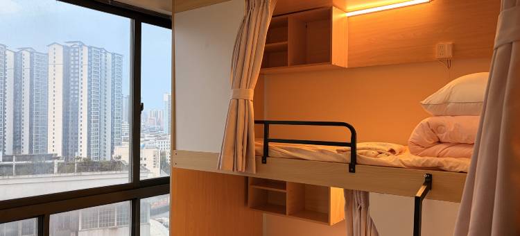阳光里女生青旅(朝阳广场中山路夜市店)图片