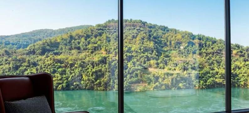 西双版纳景洪景岸江景度假酒店(澜沧江店)图片