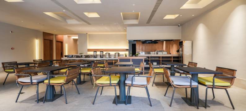 南岸·悦舍酒店(东山南门湾店)图片