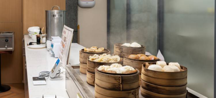 百色建通臻悦酒店(百色高铁站店)图片