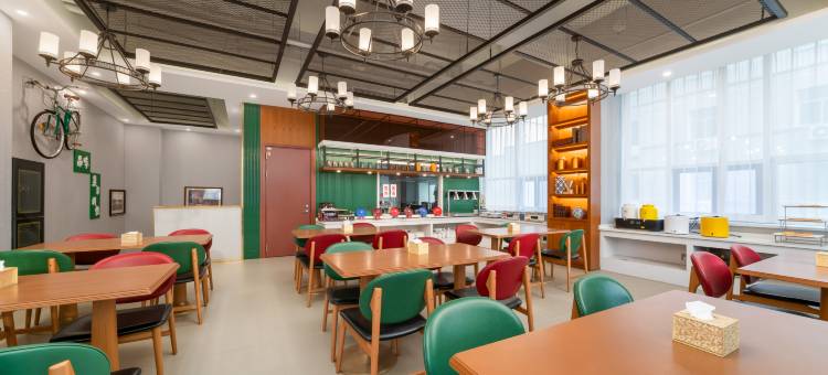 艺龙万国酒店(潍坊诸城市政府店)图片
