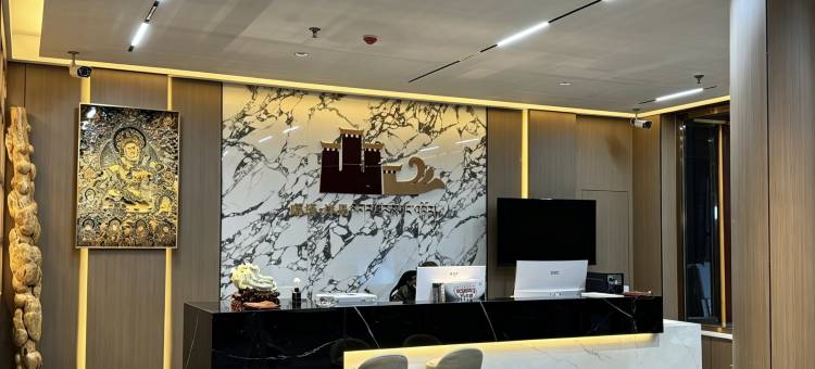 噶塔洋果酒店(道孚八美镇店)图片