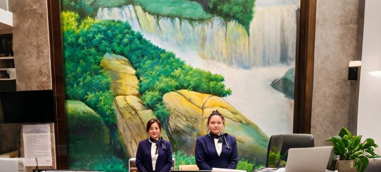 哈尔滨丽景花园酒店(中央大街公路大桥地铁站店)图片