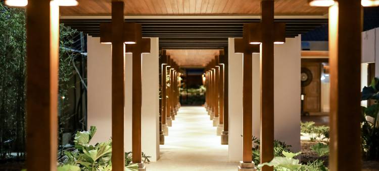 曼诺哈拉假日酒店(Manohara Borobudur Cultural Center)图片