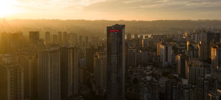 重庆杨家坪步行街希尔顿欢朋酒店图片