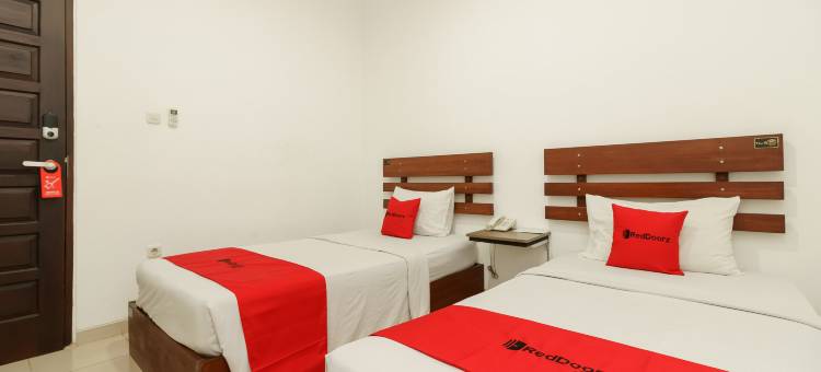 RedDoorz Syariah near Jembatan Siti Nurbaya Padang图片
