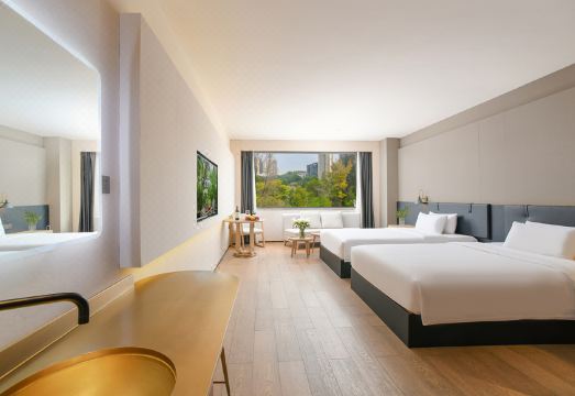 XW Hotel (Shenzhen OCT) Hotel Overview