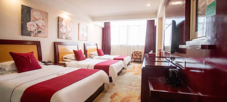 昭通富凰大酒店(昭通古城店)图片