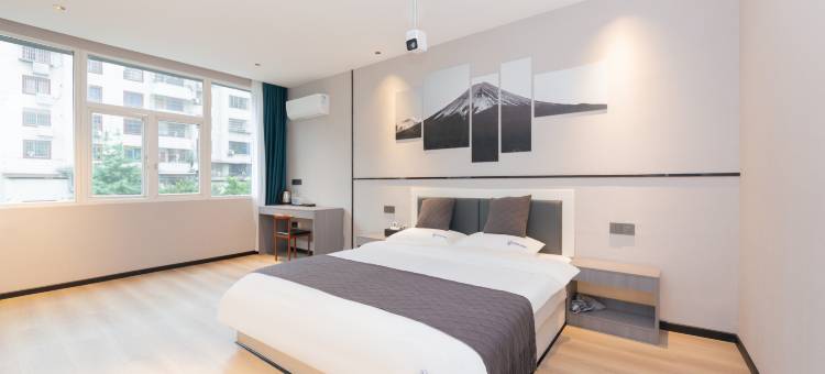 由里尚雅智慧酒店(大竹职业中学店)图片