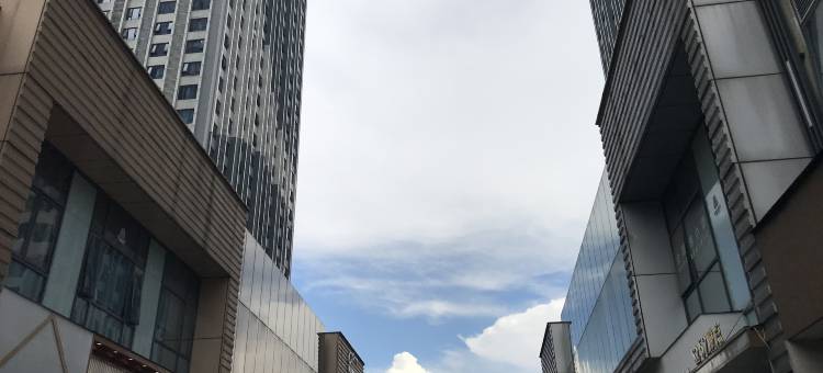 云栖间民宿(金华万达广场店)图片